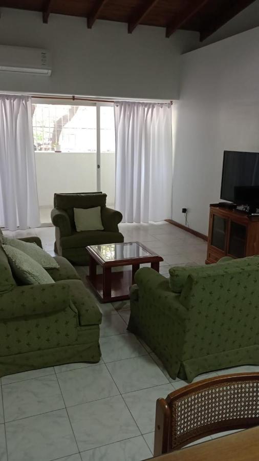 Departamento Belgrano Apartment เมนโดซา ภายนอก รูปภาพ